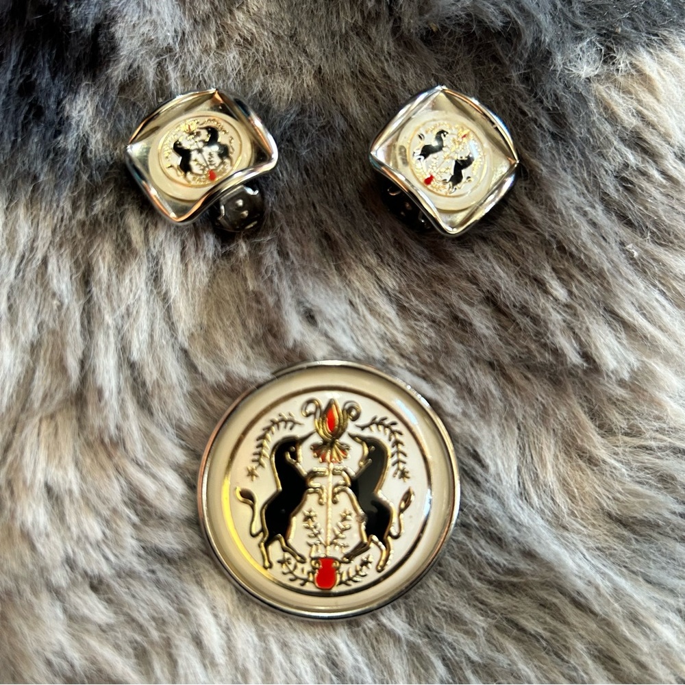 Vintage Hex Signs by Hoffman dueling unicorn jewelry set